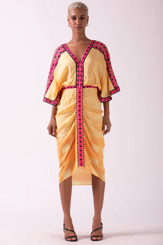 SAHARA - V NECK FRONT RUCHED MIDI DRESS