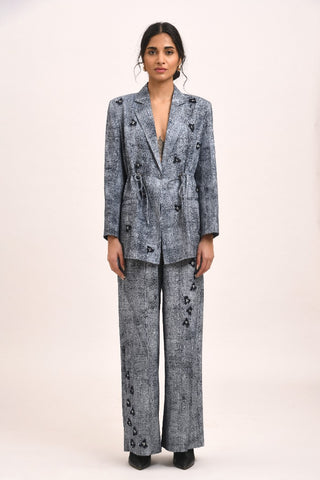 VICTORIA BLAZER